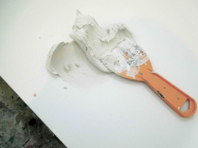 Hướng Dẫn Cách Xử Lý Sơn Nước Bị Vón Cục đơn Giản Và Hiệu Quả